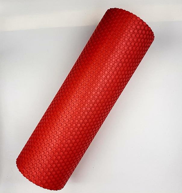 Foam roller 45cm Arawaza - crveni